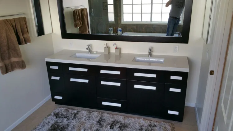 Modern master bath