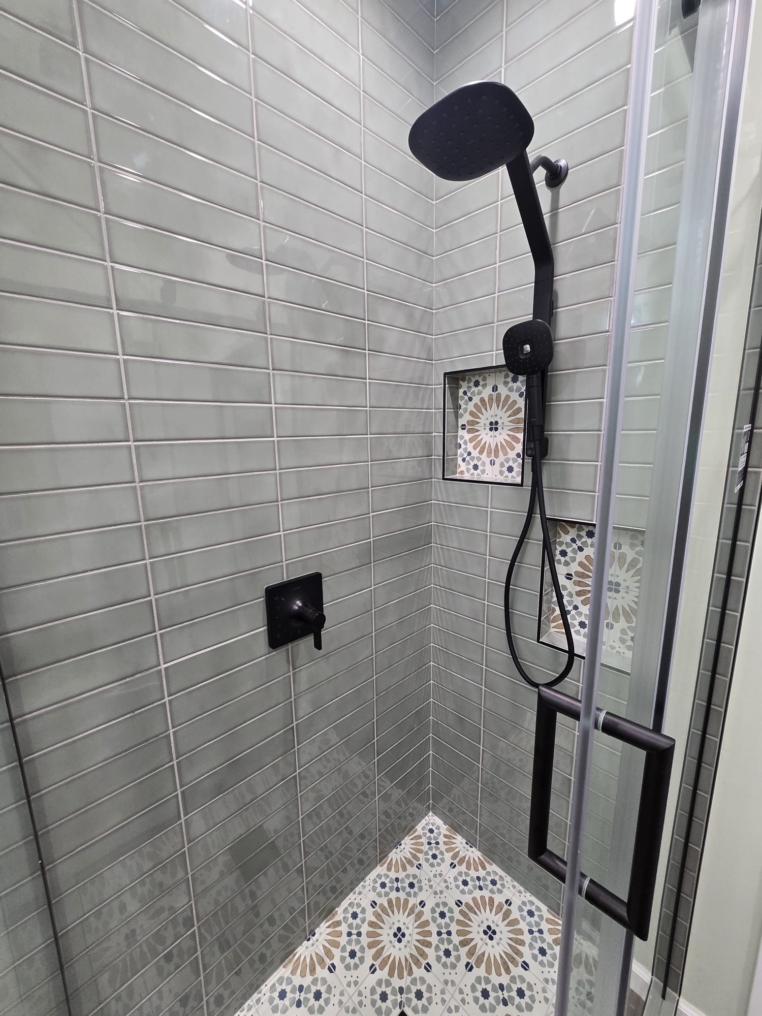 Sage stacked subway shower