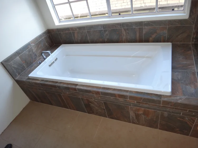 Drop-in tub surround