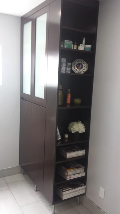 Custom built-in shelving
