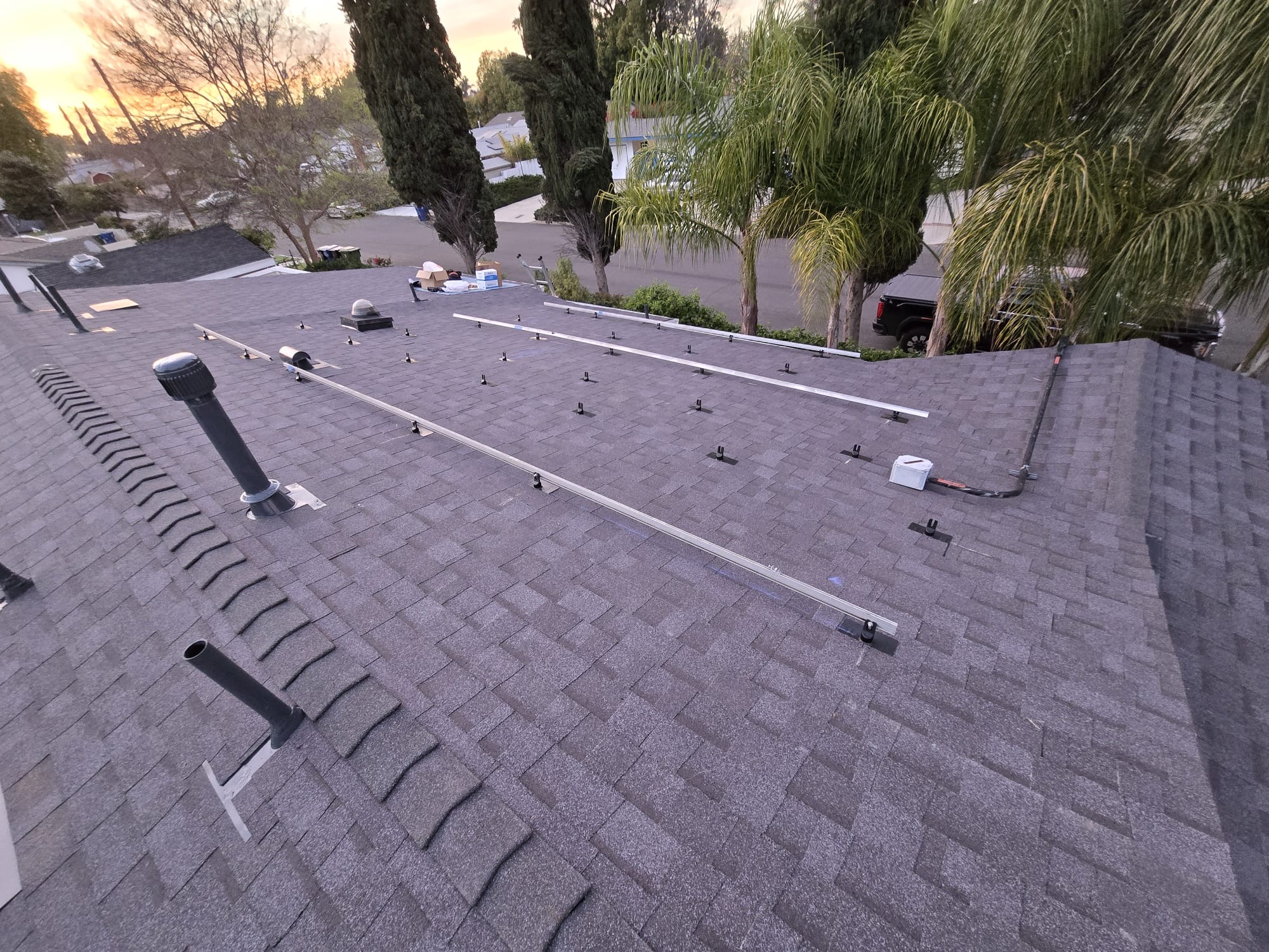 Solar rail mounts on new shingles